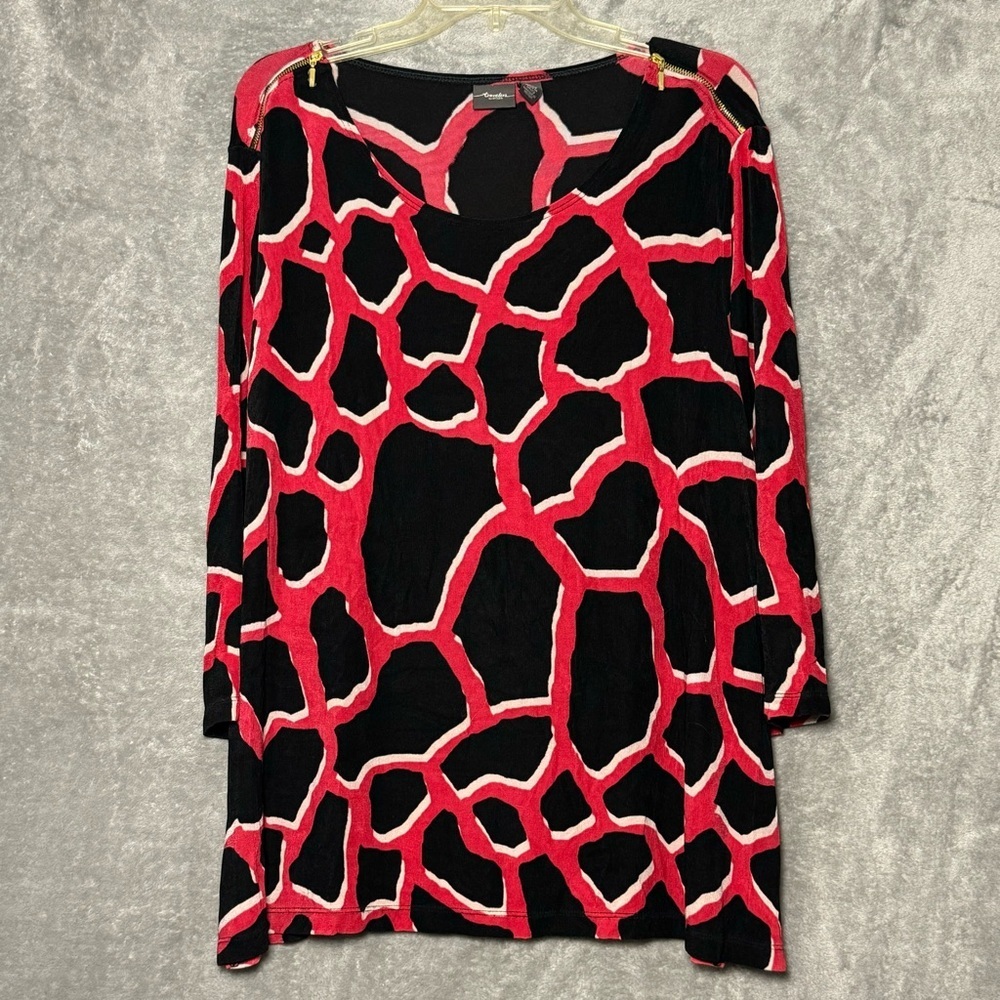 Travlers Chicos 3 Size  XL Shirt Top.Red Black Geometric Scoop Neck 3/4 Sleeve